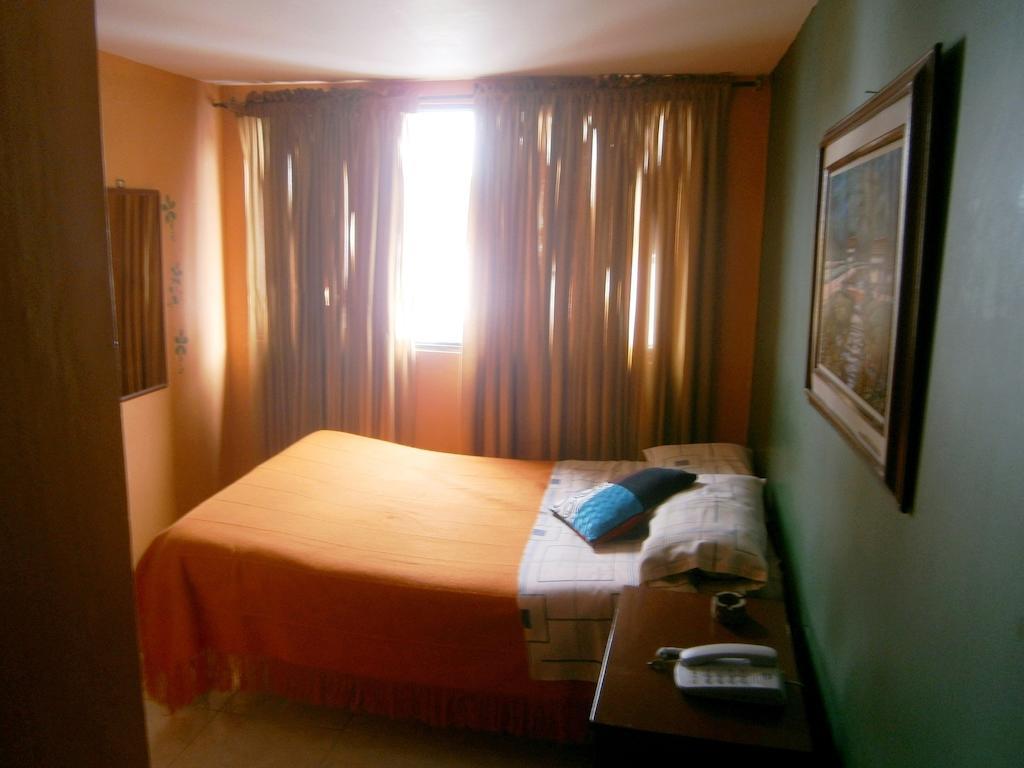 מניזאלס Hotel El Lido חדר תמונה